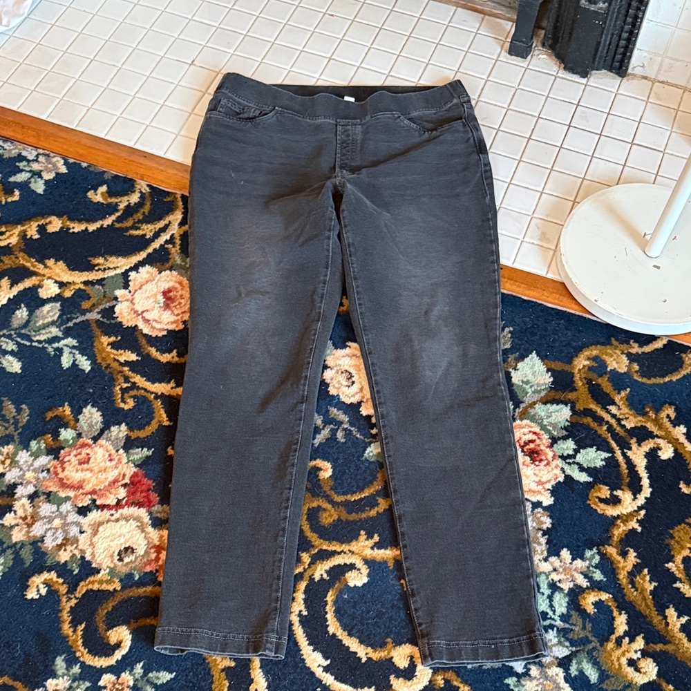 J. Jill‎ Women's charcoal pull on pants- worn about 6 times.